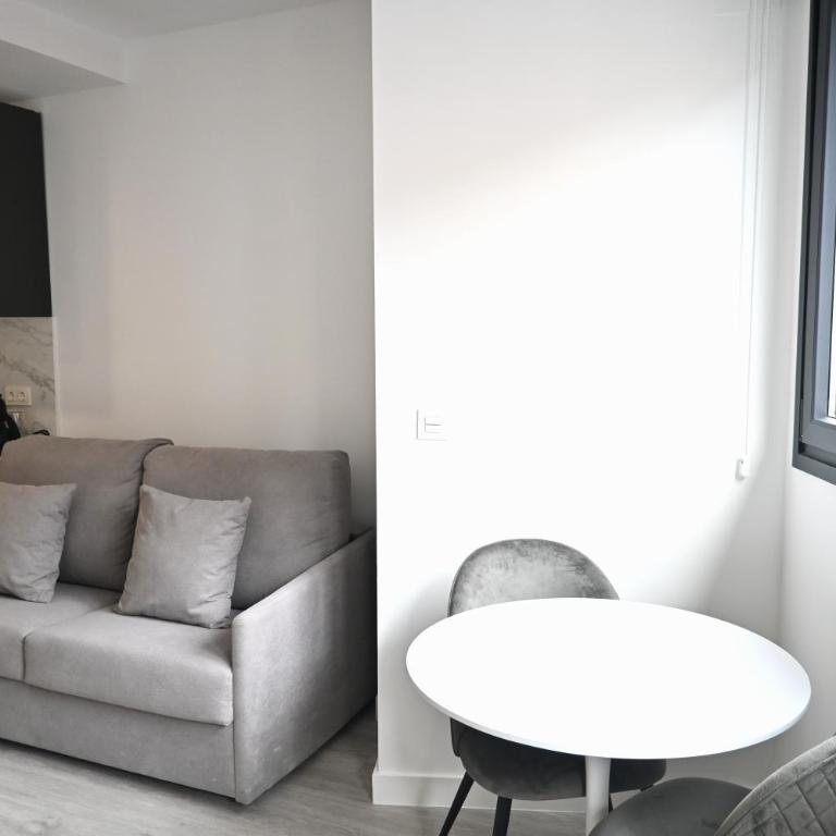 Homenfun Madrid Vallecas - One-Bedroom Apartment - 55