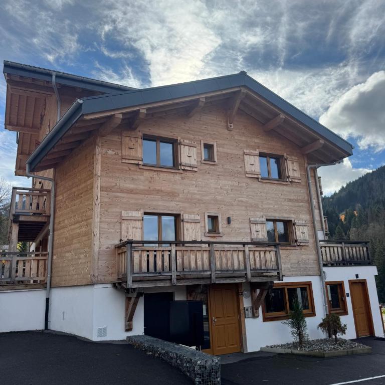 Peter Pan 101 - Unwind France - Two-Bedroom Apartment - 2
