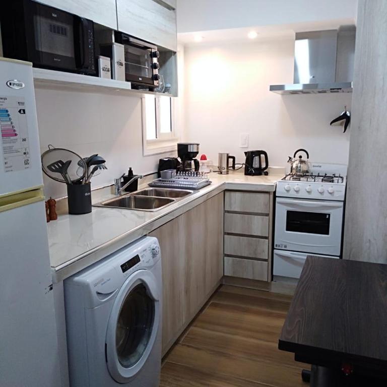 Departamento Moderno de 2 ambientes con cochera para 2-4 pax en frente de Playa Alicante - One-Bedroom Apartment - 23