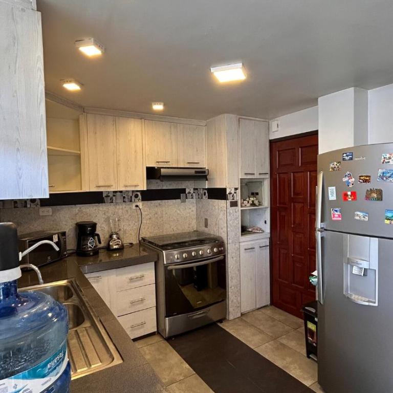 Apartment Quito Norte -Confortable Family-UDLA - Three-Bedroom Apartment - 6