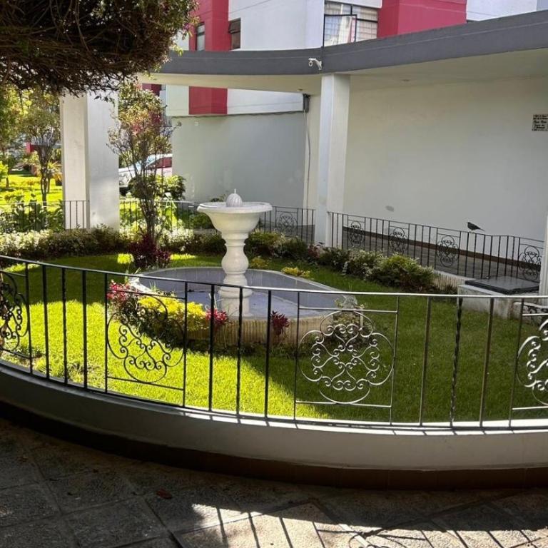 Apartment Quito Norte -Confortable Family-UDLA - Three-Bedroom Apartment - 24