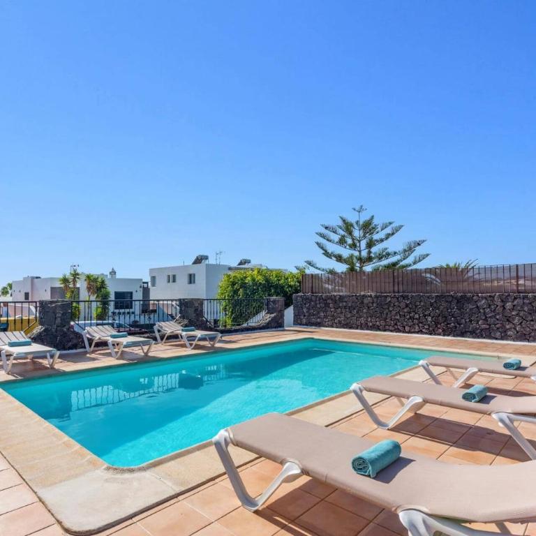 Villa Nazaret by Villa Plus - Villa - 6