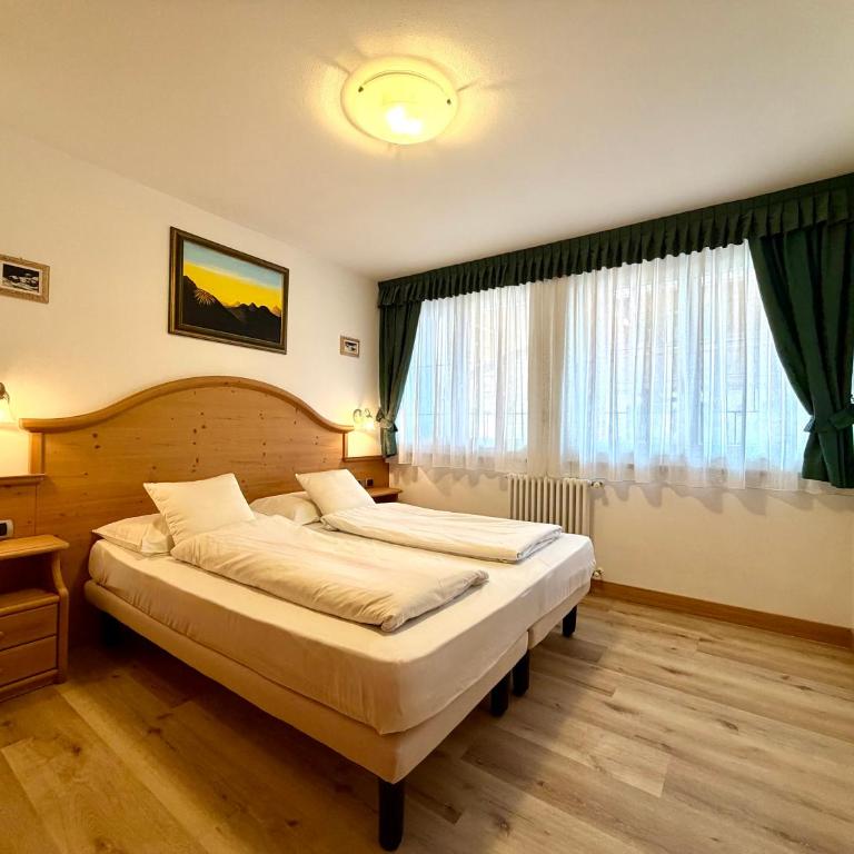 B&B Family Accommodation Canazei BIKE FRIENDLY - Suite Familiare Deluxe - 5