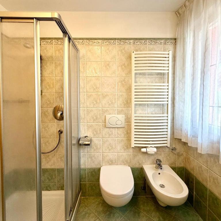B&B Family Accommodation Canazei BIKE FRIENDLY - Suite Familiare Deluxe - 1