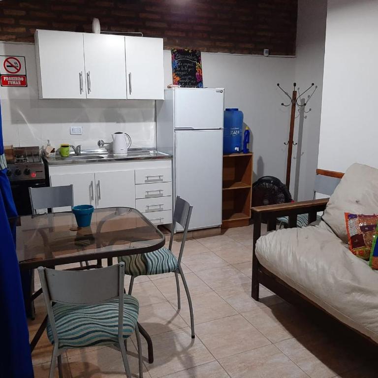 Cabañas en monte autóctono con pileta - Apartamento de 2 dormitorios - 4