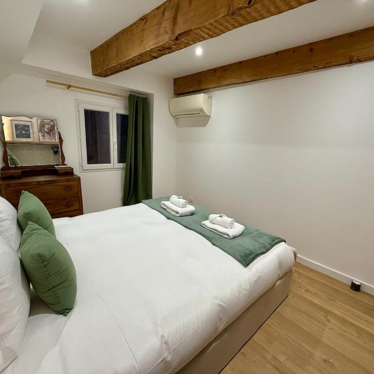 ''Jacky'' Maison de Ville avec Patio, Climatisée - Apartment mit 3 Schlafzimmern - 22