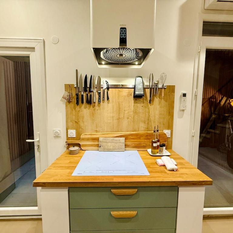 ''Jacky'' Maison de Ville avec Patio, Climatisée - Apartment mit 3 Schlafzimmern - 8