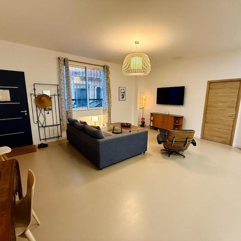 ''Jacky'' Maison de Ville avec Patio, Climatisée - Apartment mit 3 Schlafzimmern - 13