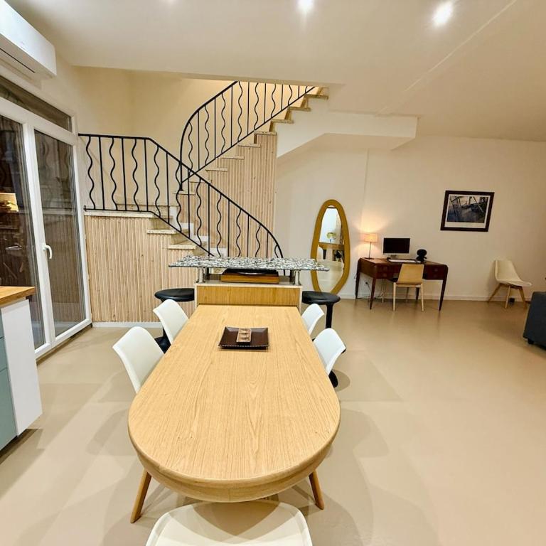 ''Jacky'' Maison de Ville avec Patio, Climatisée - Apartment mit 3 Schlafzimmern - 9