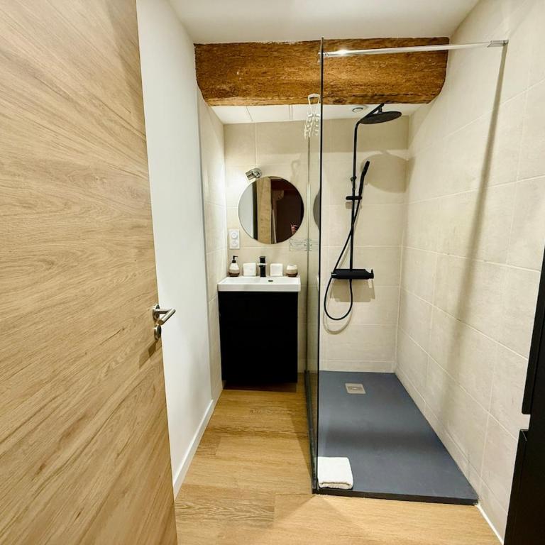 ''Jacky'' Maison de Ville avec Patio, Climatisée - Apartment mit 3 Schlafzimmern - 18