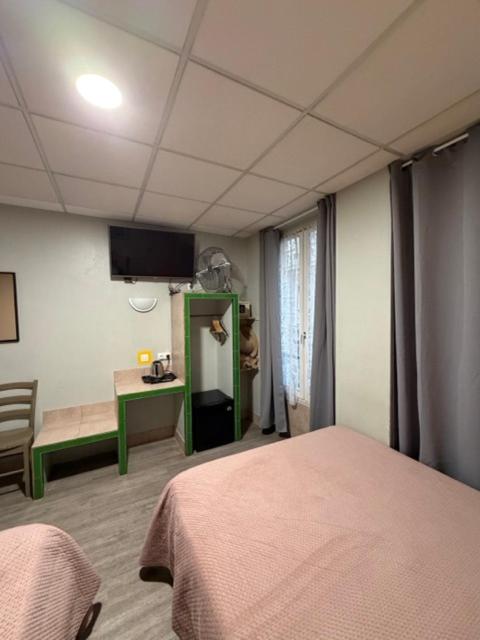 Hôtel Jarry Confort - Chambre Quadruple avec Baignoire - 2