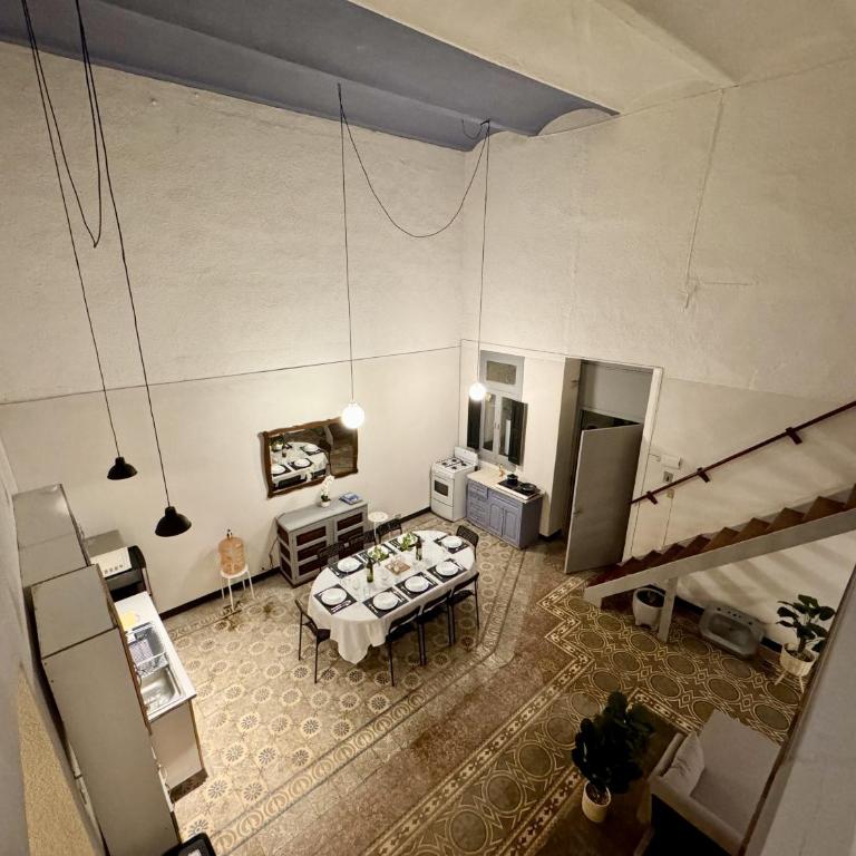 Vista Única a la Catedral desde tu Balcón Privado - Apartamento de 3 dormitorios - 13