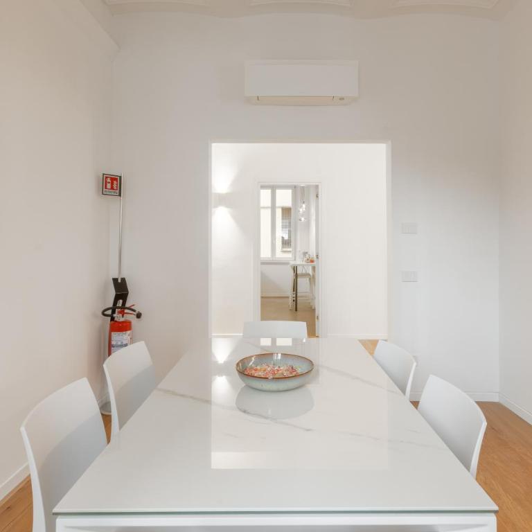 Modena Charme Via de' Fogliani - Appartamento con 2 Camere da Letto - 5