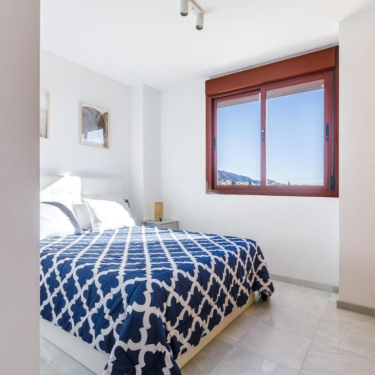 Panoramic Penthouse - Two-Bedroom Apartment - 8