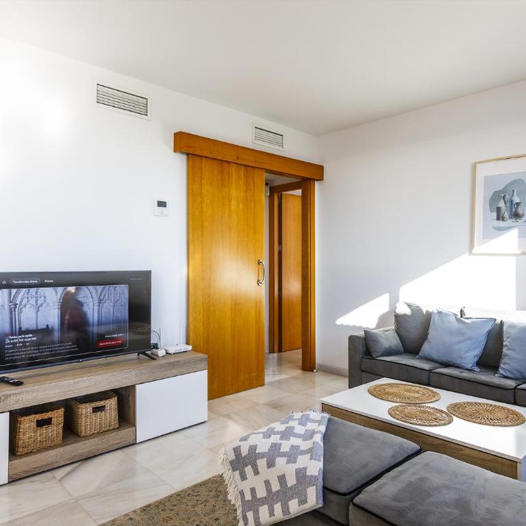 Panoramic Penthouse - Two-Bedroom Apartment - 30