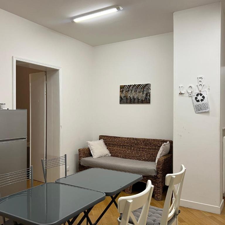 Casa Torri - Appartamento con 1 Camera da Letto - 1