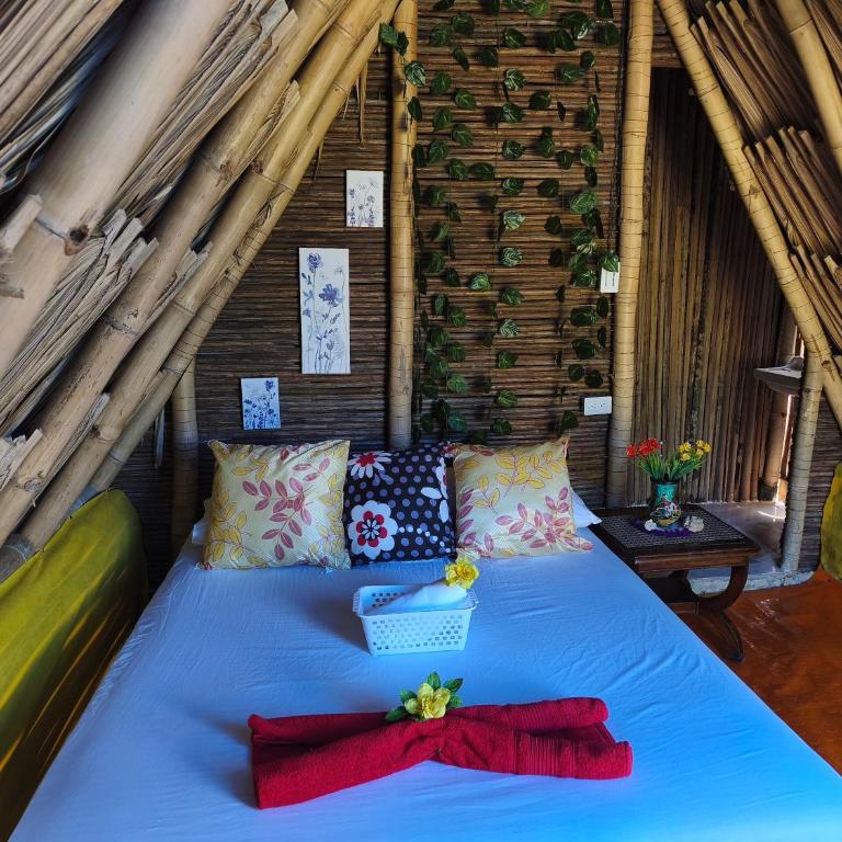 Glamping Tesoro Escondido - Habitación Doble con vistas al lago - 1 o 2 camas - 4