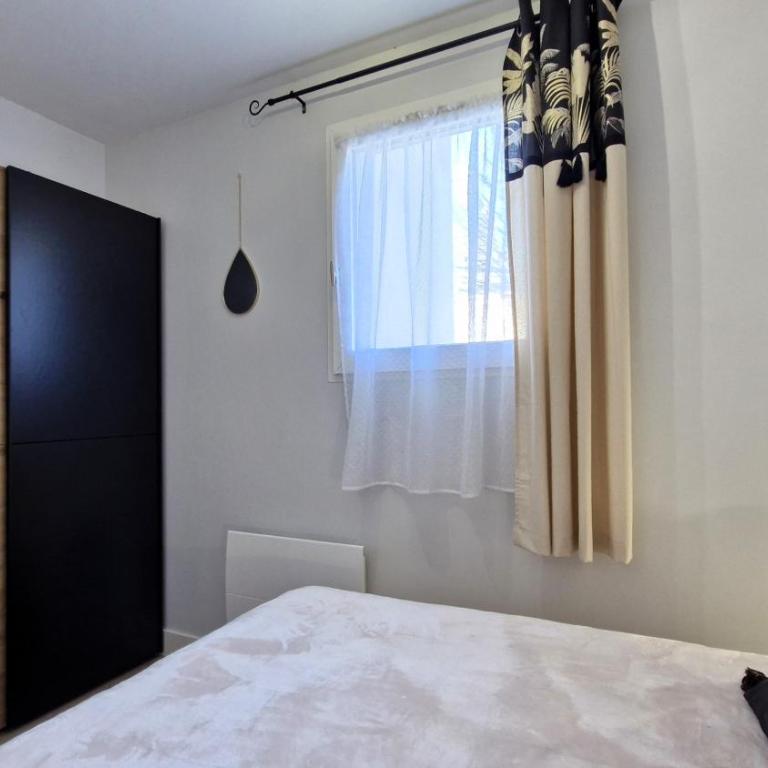Royan - APPARTEMENT entièrement RÉNOVÉ TOUT CONFORT – Idéal Vacances ! - One-Bedroom Apartment with Balcony - 15
