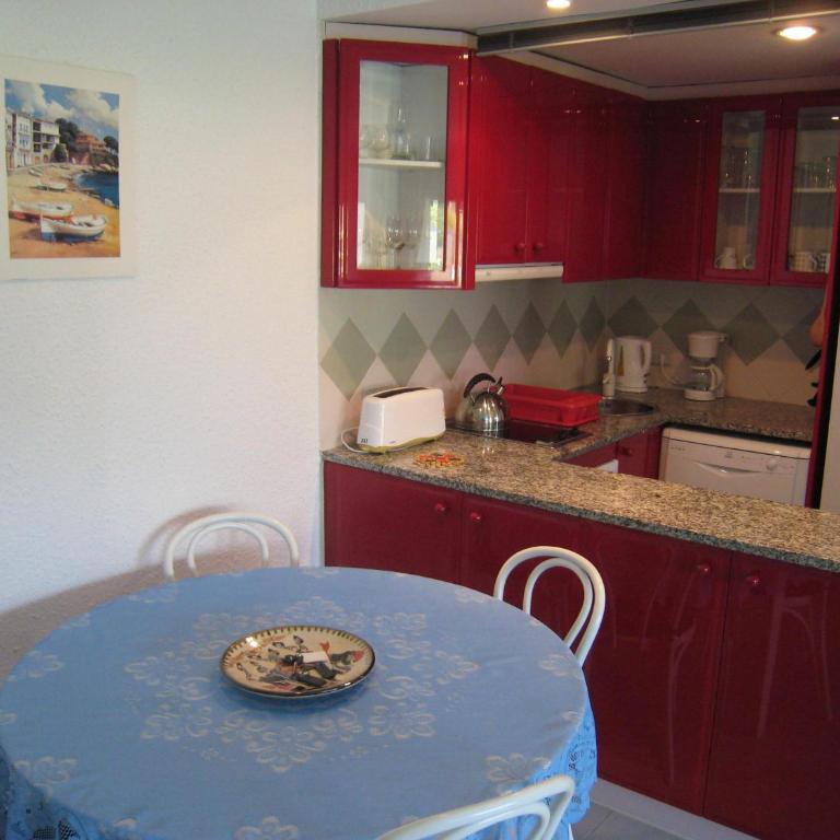 Apartamento de lujo con piscina y parking, admite mascotas - ES-323-15 - Apartment - 13