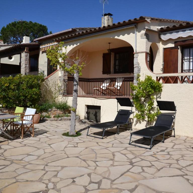 Casa a Solric con piscina compartida, 3 habitaciones, cerca de L'Estartit y playas - ES-323-40 - Vacation Home - 1