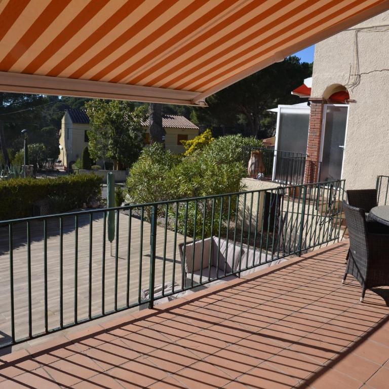 Casa bien cuidada con piscina comunitaria, terrazas y cerca de la playa en L'Estartit - ES-323-42 - Vacation Home - 27