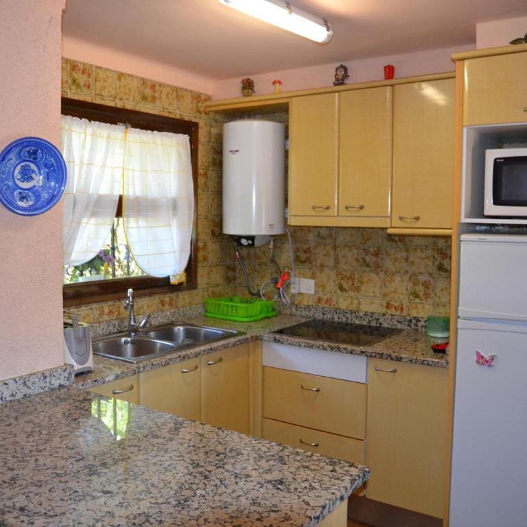 Casa se Aceptan Mascotas Cercana a un Bosque - ES-323-56 - Vacation Home - 9
