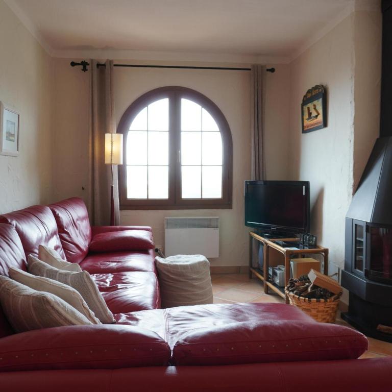 Encantadora Casa con Piscina y Vista al Mar en L'Estartit - ES-323-28 - Vacation Home - 18