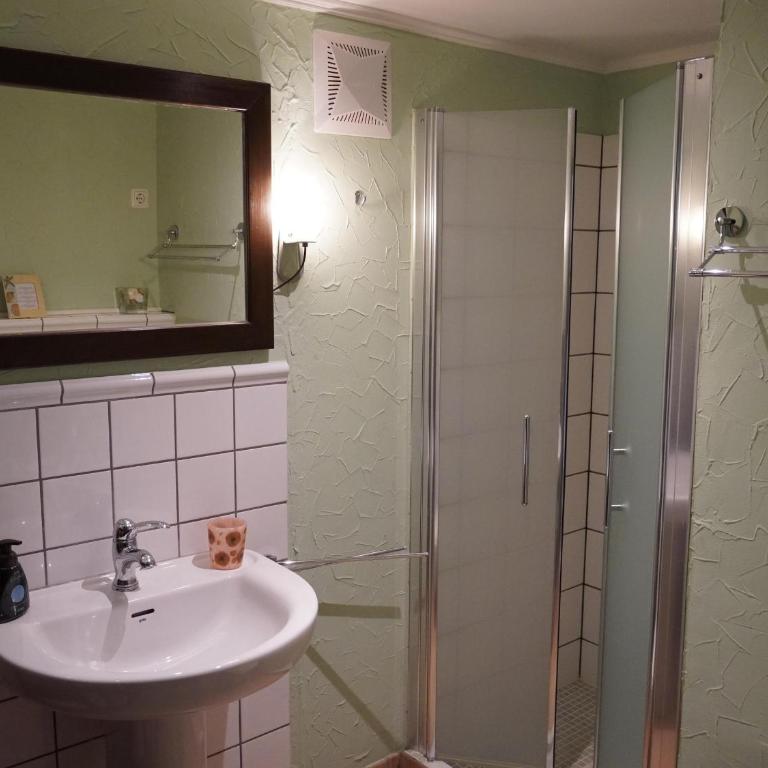 Encantadora Casa con Piscina y Vista al Mar en L'Estartit - ES-323-28 - Vacation Home - 29
