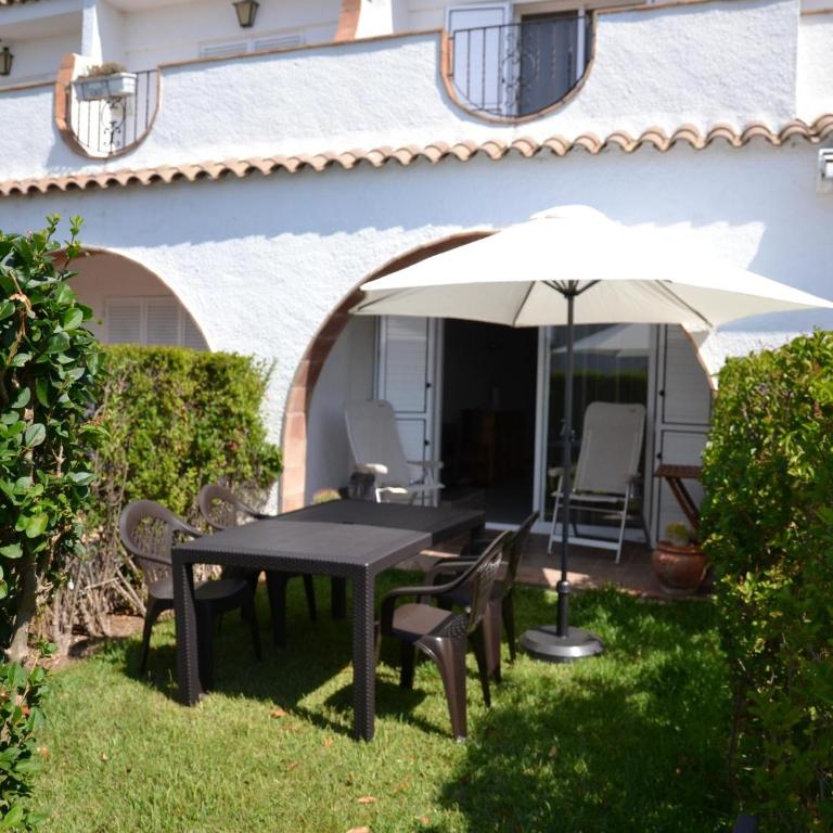 Casa con Piscina y Cerca de la Playa en L'Estartit - ES-323-65 - Vacation Home - 5