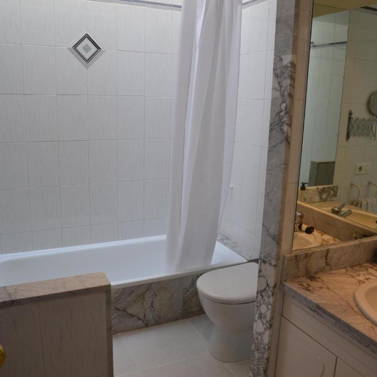 Casa con Piscina y Cerca de la Playa en L'Estartit - ES-323-65 - Vacation Home - 9