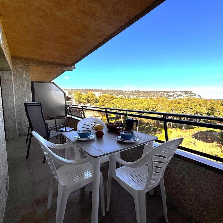 Apartamento junto a la Playa, L'Estartit, Mascotas Bienvenidas - ES-323-77 - Apartment - 10
