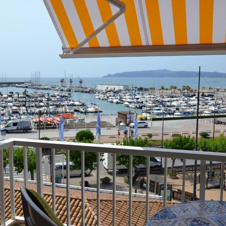 Apartamento Nautica en L'Estartit, cerca de playa con parking - ES-323-84 - Apartment - 1