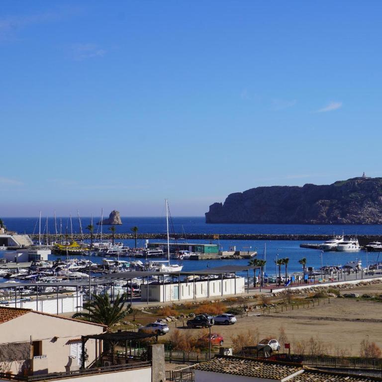 Apartamento con Terraza y Piscina, Cerca de la Playa - ES-323-90 - Apartamento - 10