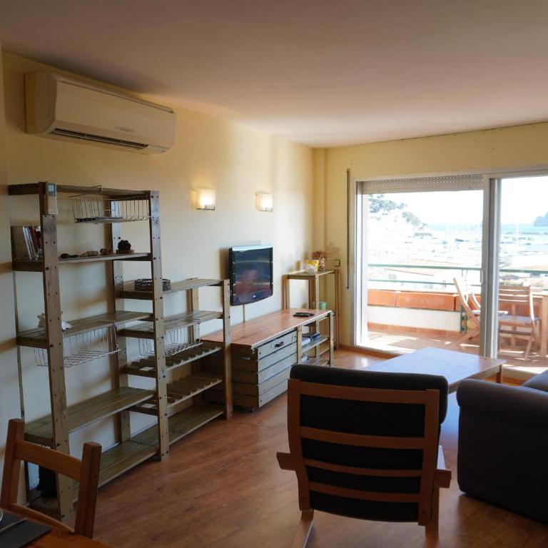 Apartamento con Terraza y Piscina, Cerca de la Playa - ES-323-90 - Apartamento - 16