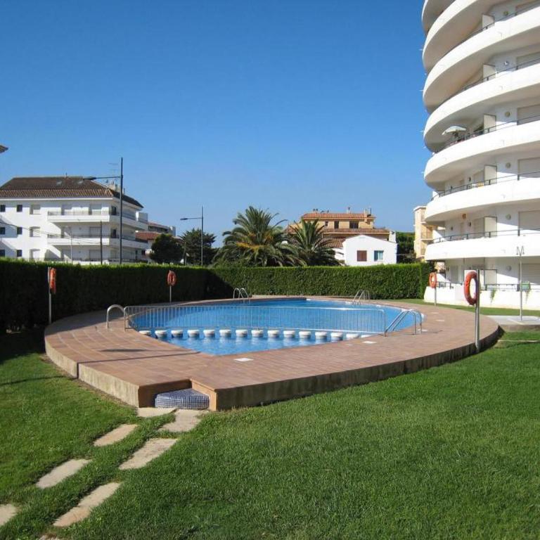 Apartamento con Terraza y Piscina, Cerca de la Playa - ES-323-90 - Apartamento - 27