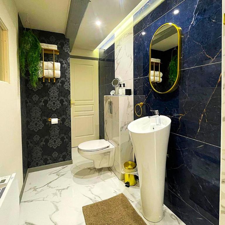 Le Charles Baltet - SPA, Cinéma, Suite Luxe, Prox hypercentre - Classé 4 étoiles - Appartement Supérieur 1 Chambre - 3