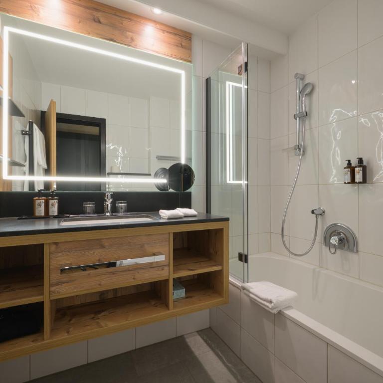 Alpenhotel Montafon & SPA - Familiensuite Hochjoch - 1