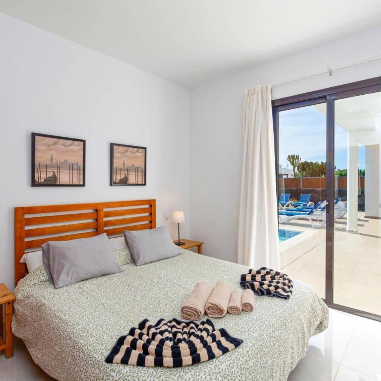 Villa Aurora by Villa Plus - Villa - 7