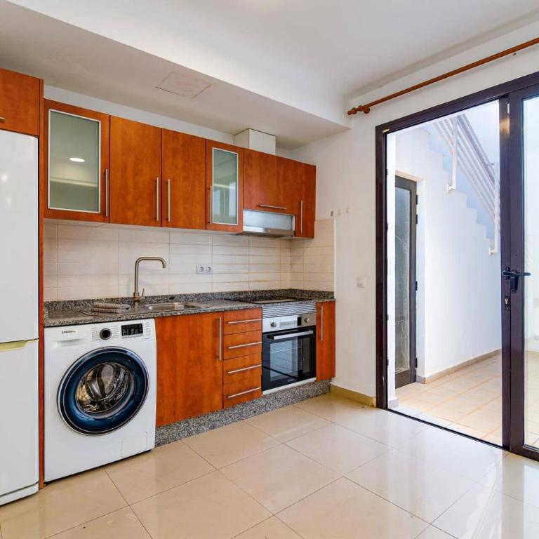 Villa Aurora by Villa Plus - Villa - 19