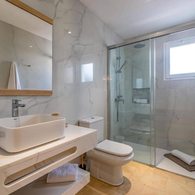 Villa Valeria by Villa Plus - Villa - 20