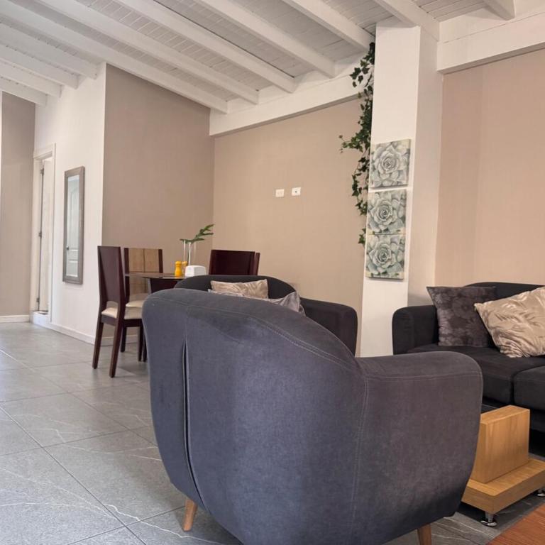 Cozy and Central Apartment in Laureles - Two-Bedroom Apartment - 24