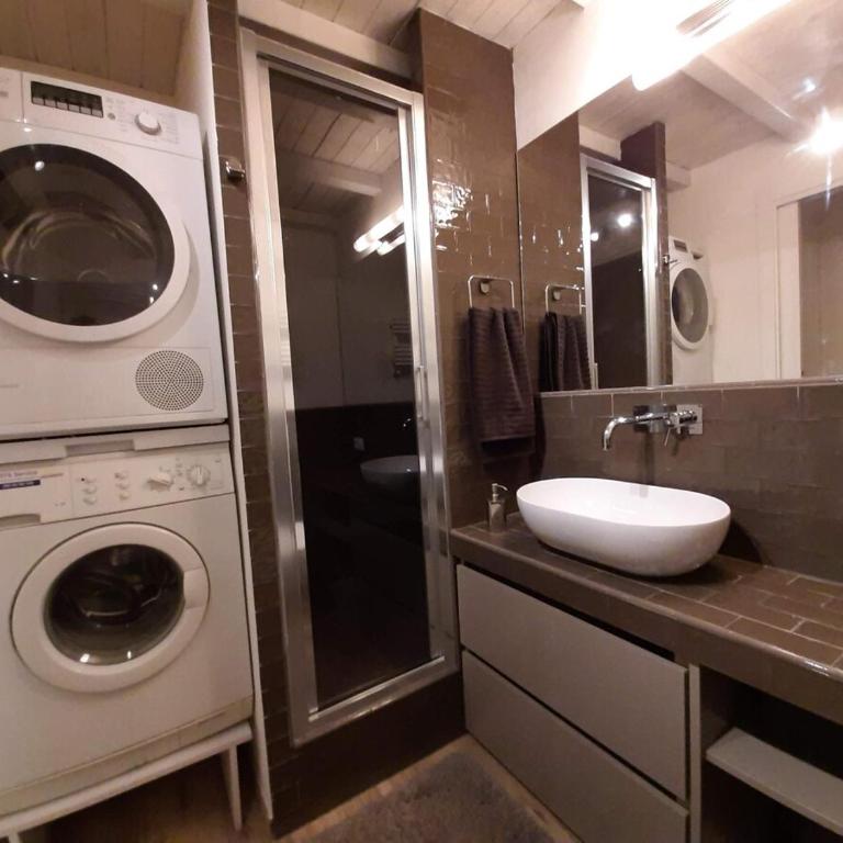 Rismondo- 5 star- top location - Appartamento Deluxe con 2 Camere da Letto - 5