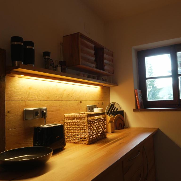 Chalet Alpl - Ferienwohnung Waldblick mit Sauna, Kamin & Whirlwanne - Apartment mit 2 Schlafzimmern - 16