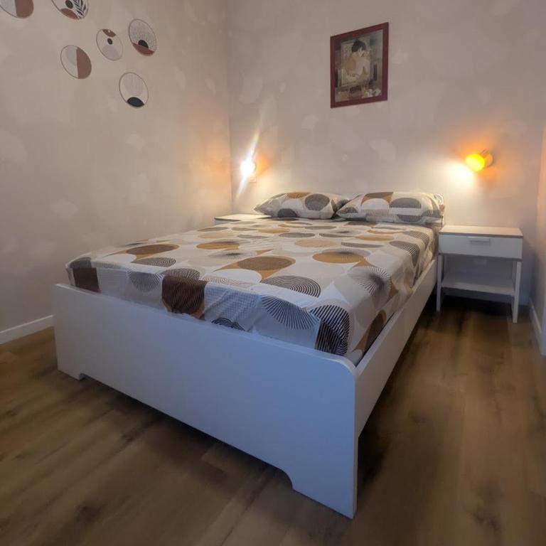 Le calme et les couleurs de l'été - One-Bedroom Apartment - 4