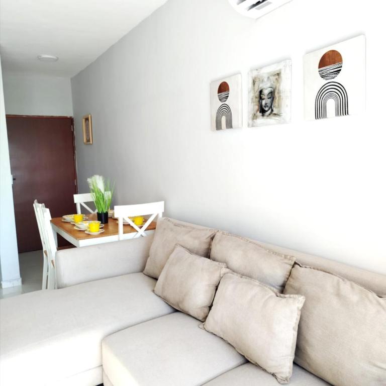 Exceptional View 2005 - Three-Bedroom Apartment - 15