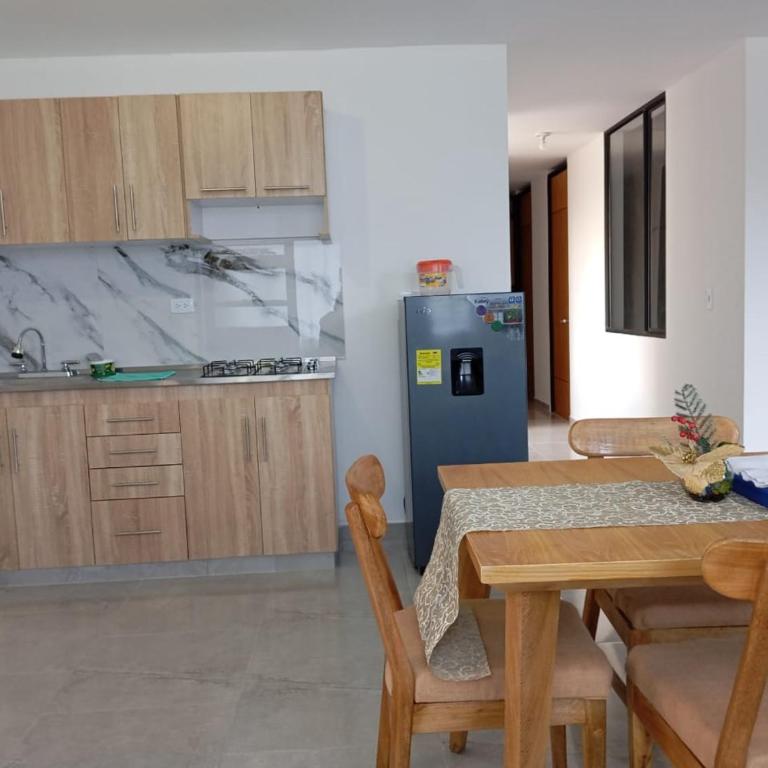 ApartaHotel HyL Simijaca - Apartamento de 3 dormitorios - 9