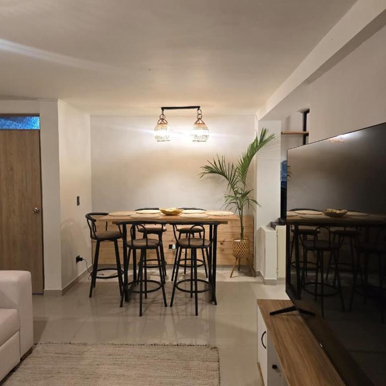 Molcabaña Casa con Jacuzzi privado y diseño de interiores profesional, ubicada en el norte de Armenia, es la casa TOP de Molca Travel - Three-Bedroom House - 63