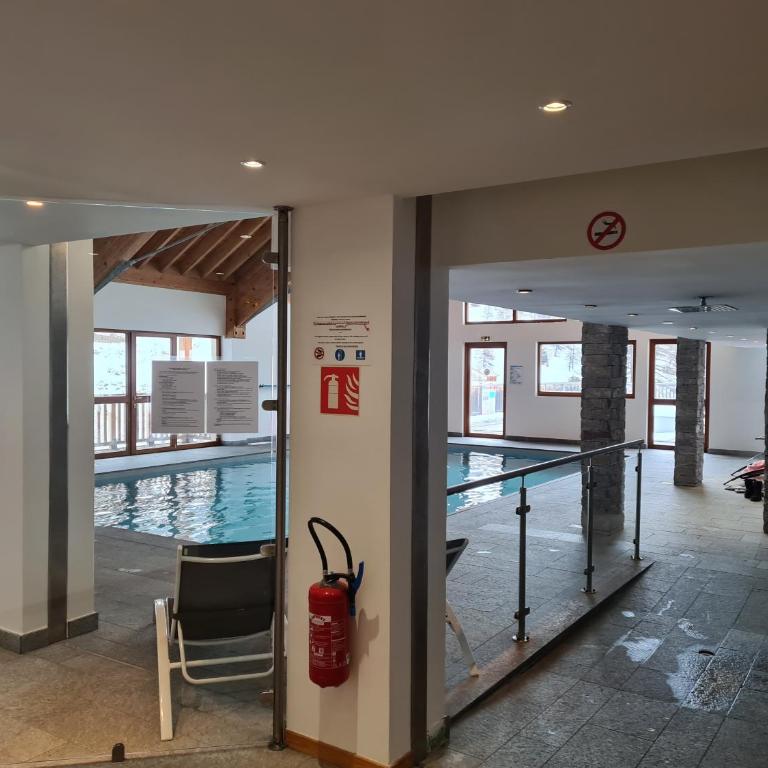 Appt Le Hameau Des Rennes 4 étoiles Pieds des pistes Piscine Intérieure Extérieure - One-Bedroom Apartment - 27