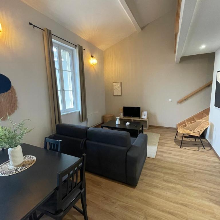 Superbe Duplex au pied du tram et de la gare - Appartement 1 Chambre - 18