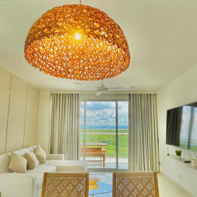 Luxury apartment sea view with pool- central 12 min from the city center - Two-Bedroom Apartment - 23